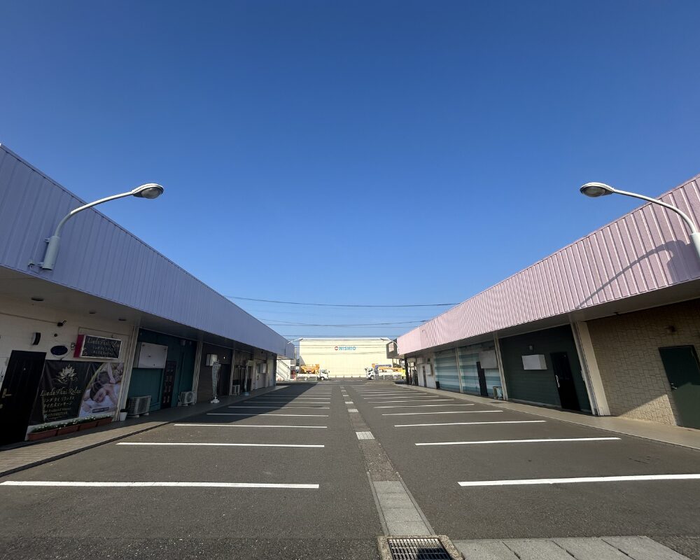 茨城県神栖市知手中央のタイ古式マッサージ・リンダタイリラックスの駐車場案内